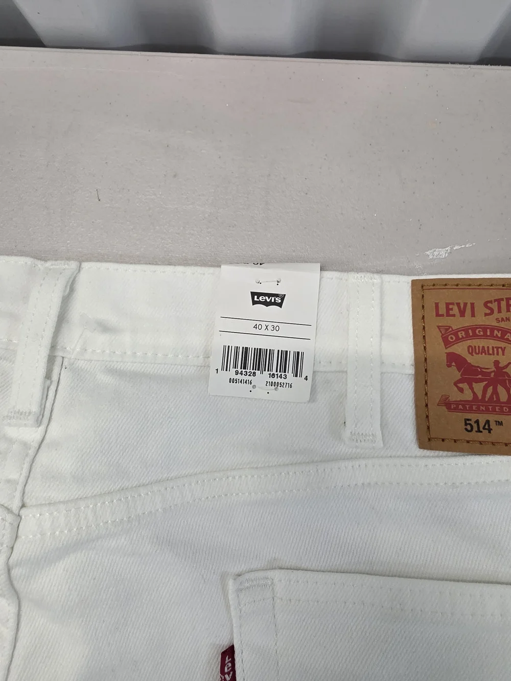 Levis levis 514